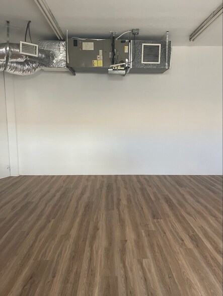 More Photos Of 1051-1065 Rosecrans St, San Diego Storefront Retail Residential For Sale