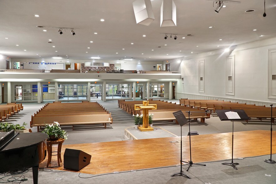 More Photos Of 5900 Reynolds Rd, Morrow Loft Creative Space For Lease