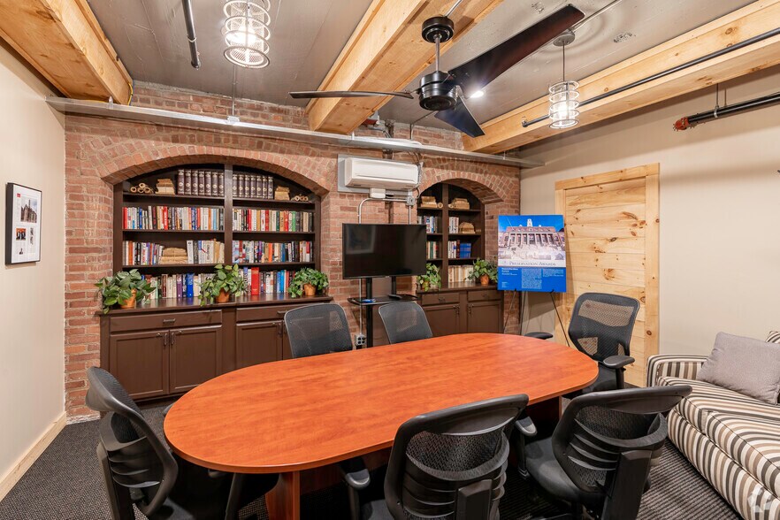 More Photos Of 6 Main Street Ext, Plymouth Office For Lease