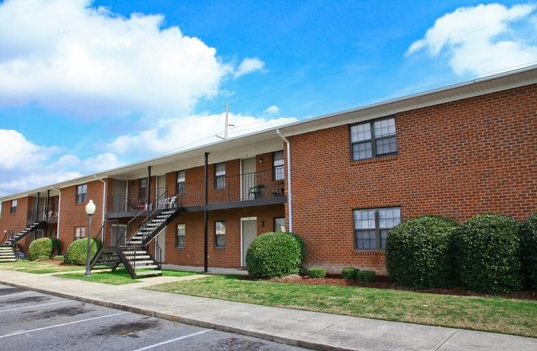 More Photos Of 3309 Landmark St, Greenville Apartments For Sale