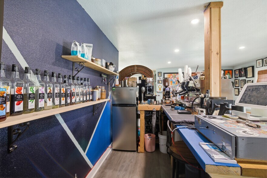 More Photos Of 201 S 31st St, Temple General Retail For Sale