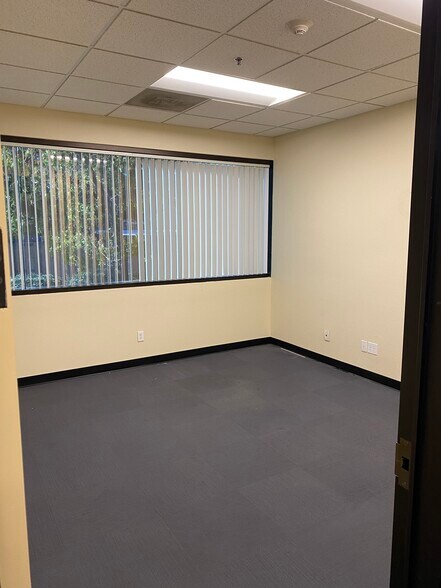 More Photos Of 6715 N Palm Ave, Fresno Office For Lease