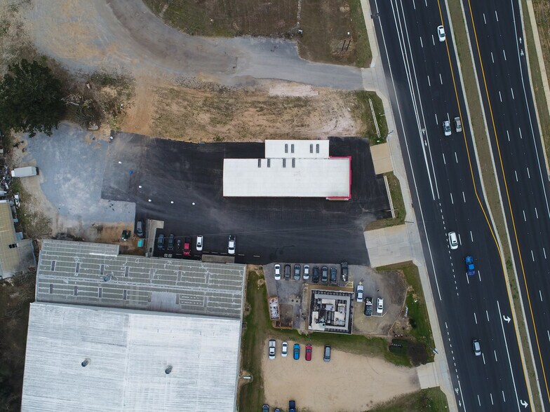 More Photos Of 8969 Pensacola Blvd, Pensacola Auto Repair For Sale