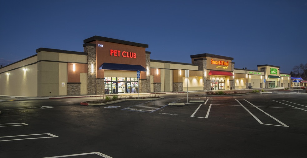 More Photos Of 2310-2352 Sunrise Blvd, Rancho Cordova Unknown For Lease