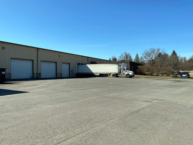 More Photos Of 1210 Route 9, South Schodack Warehouse For Lease