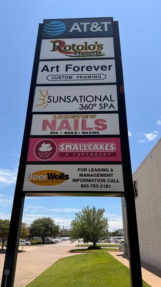 More Photos Of 3407 4th St, Longview Storefront For Lease