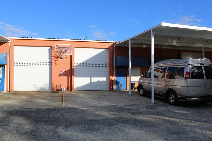 More Photos Of 5275 95th St N, Saint Petersburg Warehouse For Sale