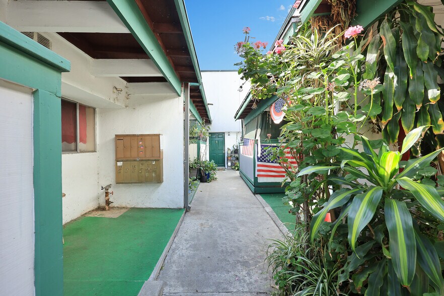 More Photos Of 500 S 6TH ST, Montebello Apartments For Sale