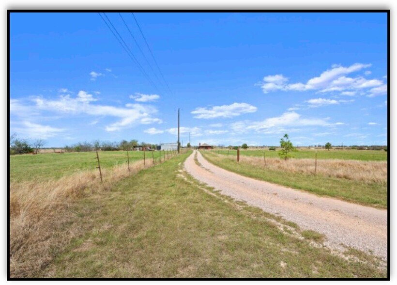 More Photos Of 700 Hwy 183, Briggs Land For Sale