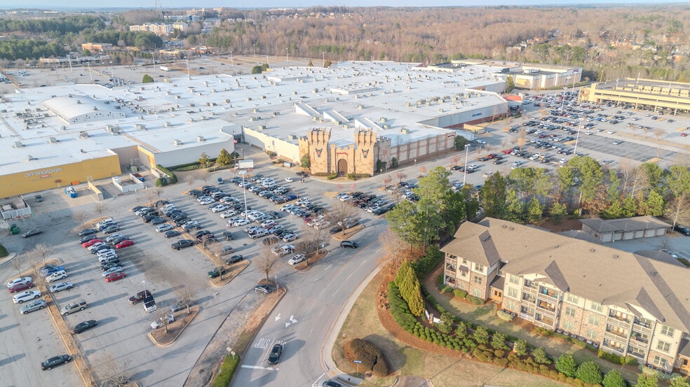 More Photos Of 1942 Atkinson Rd, Lawrenceville Freestanding For Sale