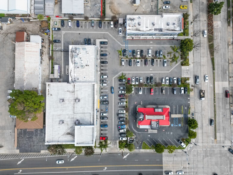 More Photos Of 9125-9131 Imperial Hwy, Downey Freestanding For Lease