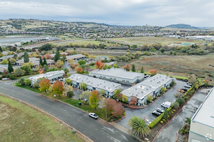 More Photos Of 1132 Suncast Ln, El Dorado Hills Showroom For Lease