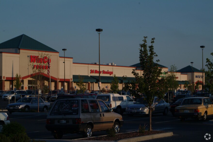 More Photos Of 105 Columbia Point Dr, Richland General Retail For Lease