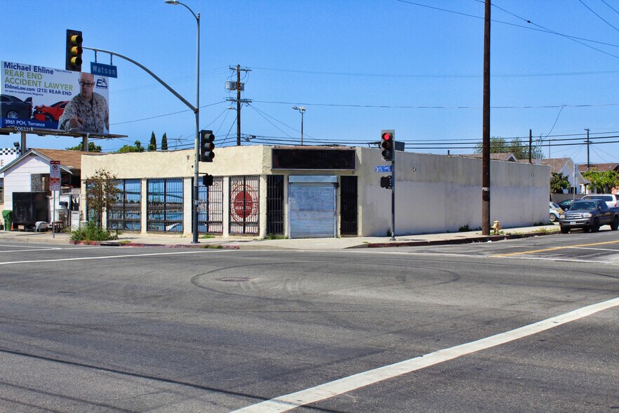More Photos Of 1215 E Pacific Coast Hwy, Wilmington Storefront Retail Office For Lease