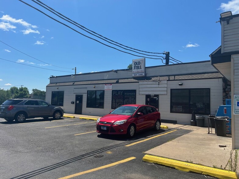 Primary Photo Of 2610-2626 Kilburn Ave, Rockford Storefront For Lease