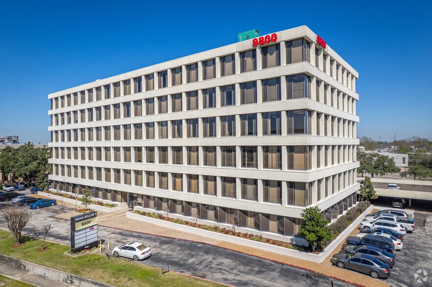More Photos Of 9800 Northwest Fwy, Houston Office For Lease