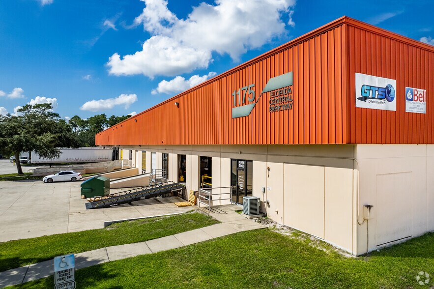 More Photos Of 975 Florida Central Pky, Longwood Unknown For Lease