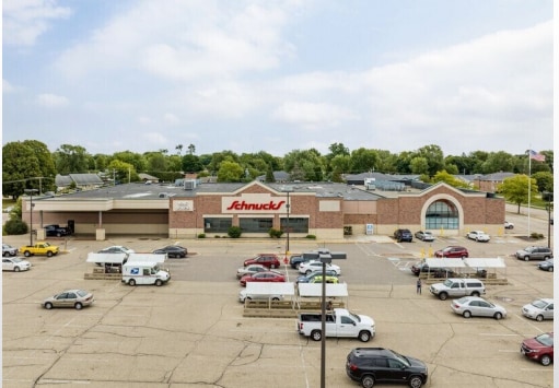 Primary Photo Of 1501 Creston Park Dr, Janesville Supermarket For Sale