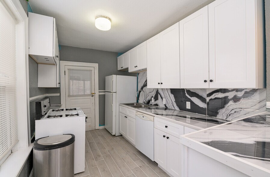 More Photos Of 1560 Gilpin St, Denver Apartments For Sale