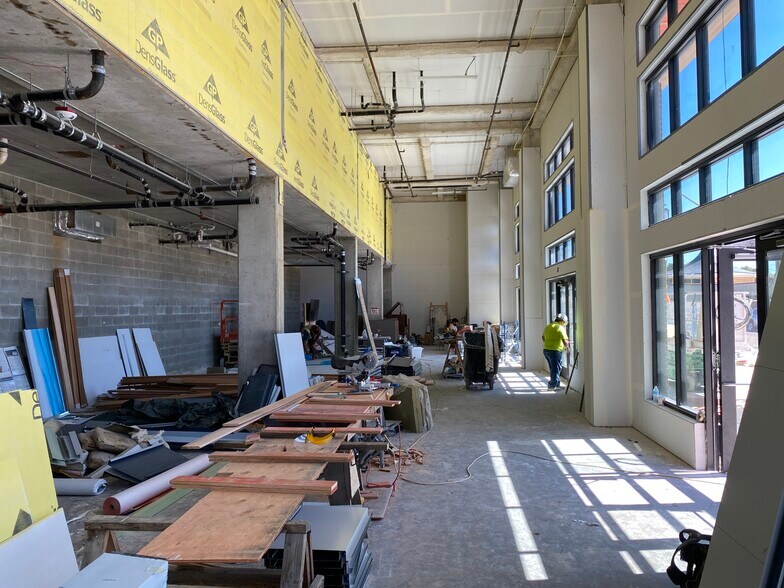 More Photos Of 146 NE 4th Ave, Hillsboro Apartments For Lease