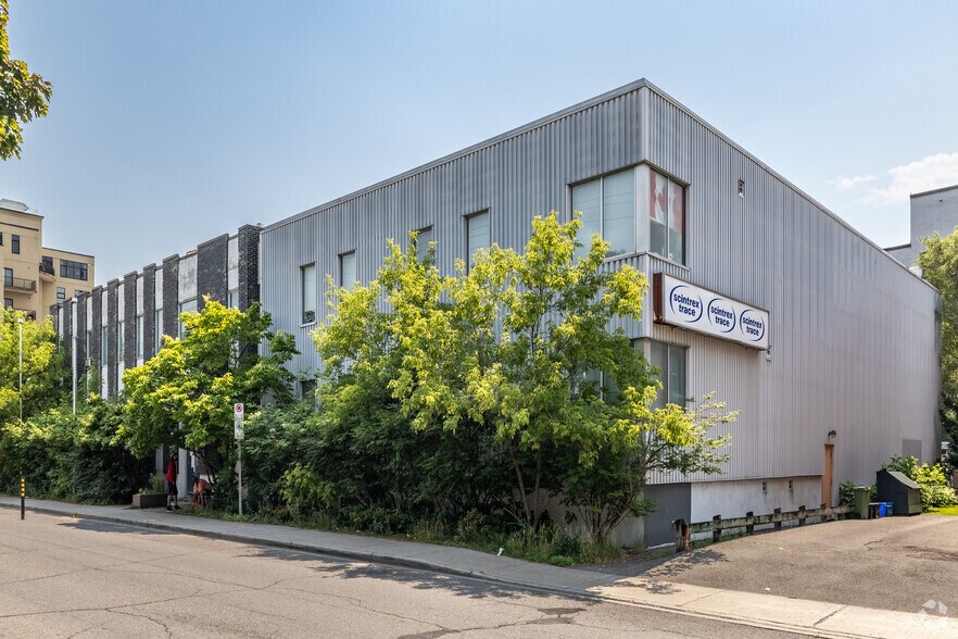 Primary Photo Of 300 Parkdale Ave, Ottawa Office For Sale
