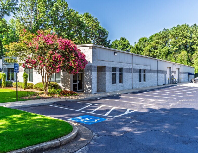 More Photos Of 1550 Hillcrest Rd, Norcross Flex For Sale