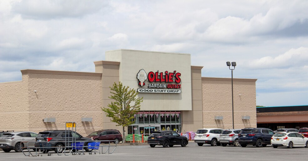 More Photos Of 1620-1622 Clark Street Rd, Auburn General Retail For Lease