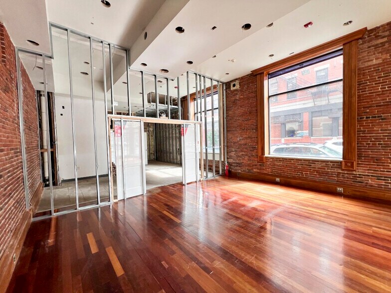 More Photos Of 366 W Broadway, Boston Storefront Retail Residential For Lease