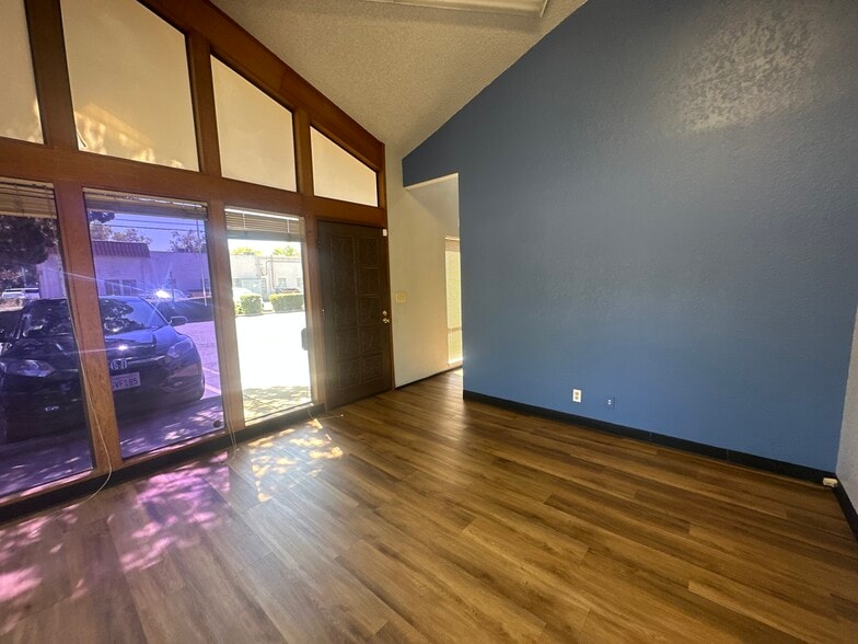 More Photos Of 801 15th St, Modesto Office For Lease