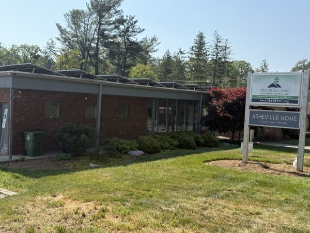 Primary Photo Of 573 Merrimon Ave, Asheville Medical For Lease