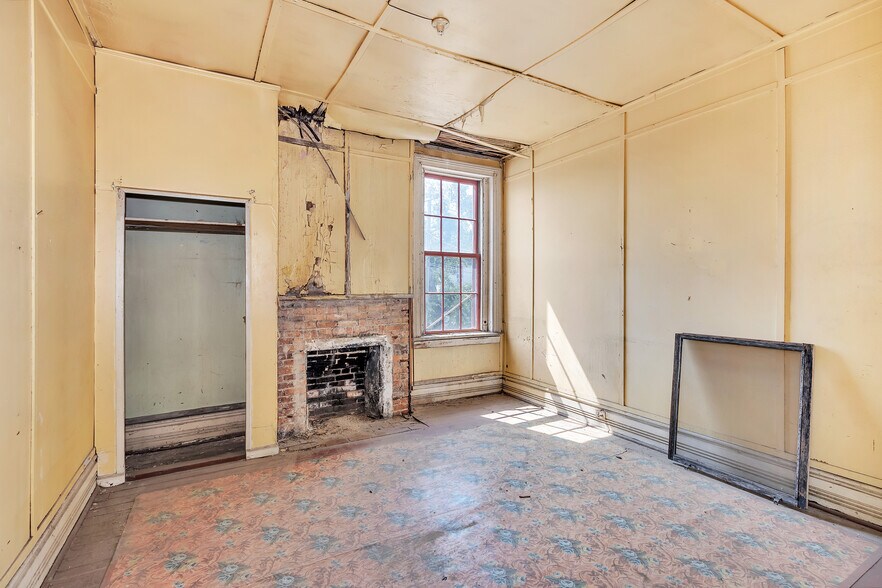 More Photos Of 1800-1810 Broad St, Augusta Storefront Retail Office For Sale