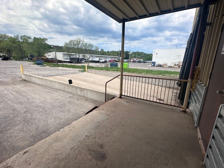 More Photos Of 2360 S Airport Rd W, Traverse City Industrial For Lease