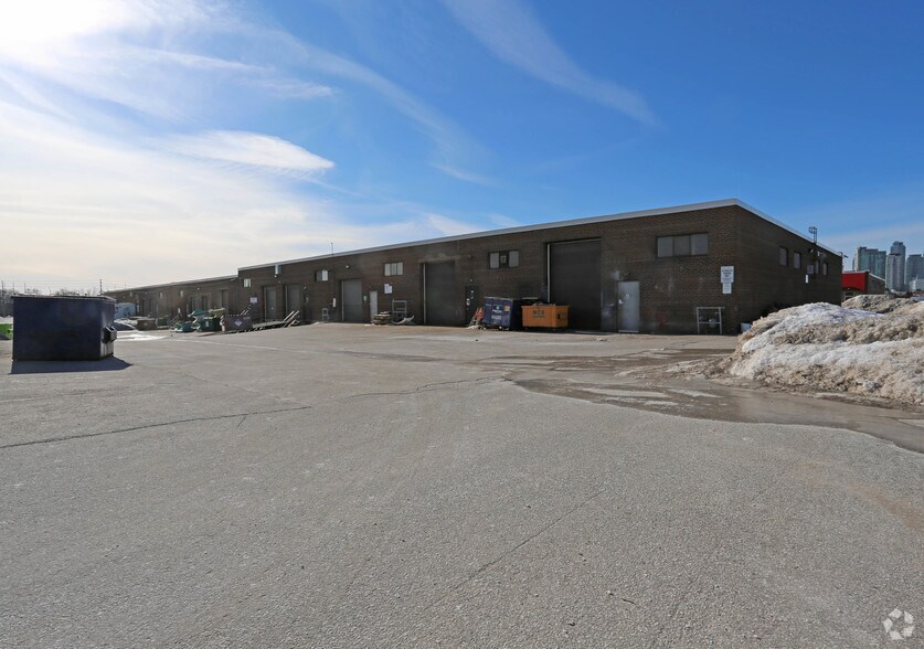 More Photos Of 1970 Ellesmere Rd, Toronto Manufacturing For Lease