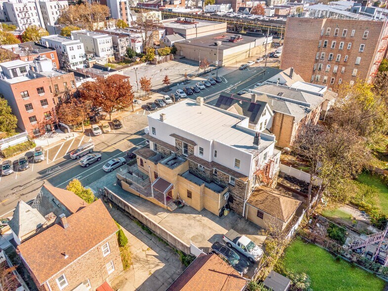 More Photos Of 668 E 222nd St, Bronx Religious Facility For Sale