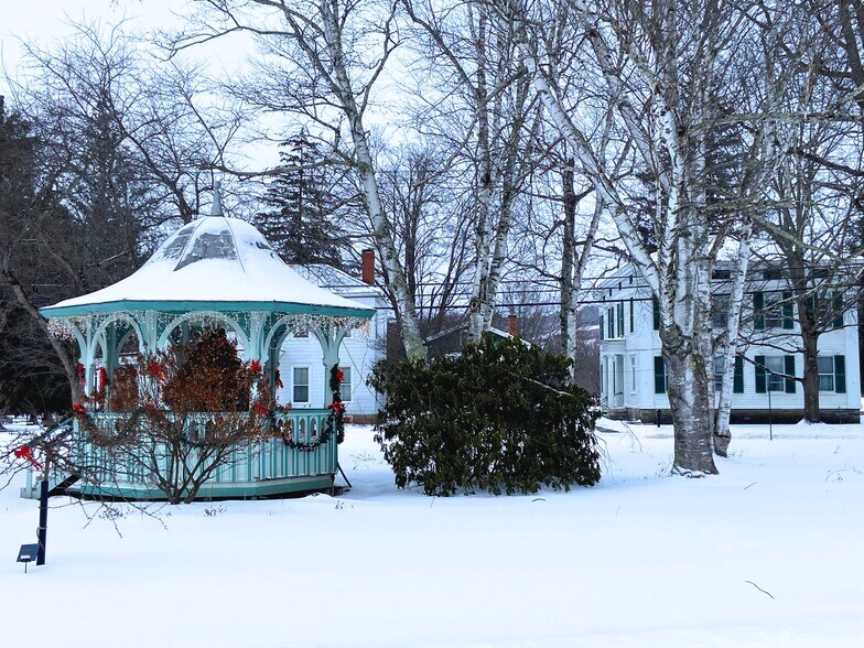 More Photos Of 4 Washington Park, Oxford Healthcare For Sale