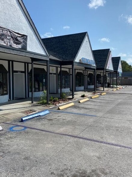 More Photos Of 6813-6823 State Road 54, New Port Richey Restaurant For Lease