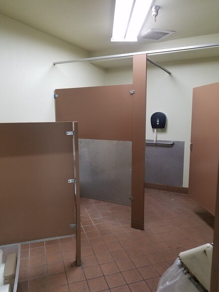 More Photos Of 1440 41st Ave, Capitola Unknown For Lease