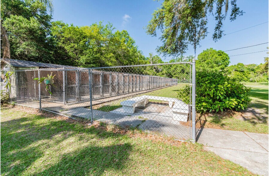 More Photos Of 22129 Carson Dr, Land O' Lakes Specialty For Sale