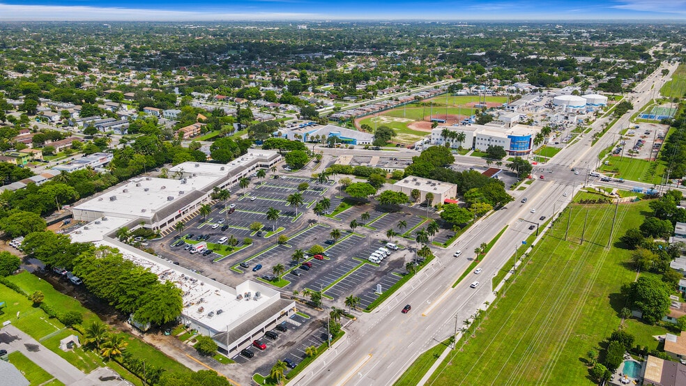 More Photos Of 941 Kimberly Blvd, North Lauderdale Unknown For Lease
