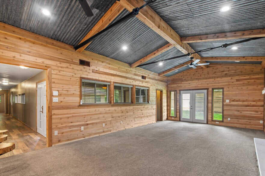 More Photos Of 18222 W FM 1097 Rd, Montgomery Flex For Lease