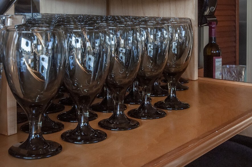 More Photos Of 4660 SE Highway 101, Lincoln City Restaurant For Sale