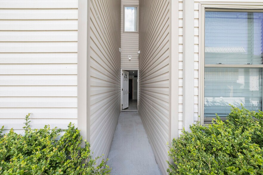 More Photos Of 342 Blauvelt Rd, Monsey Apartments For Sale