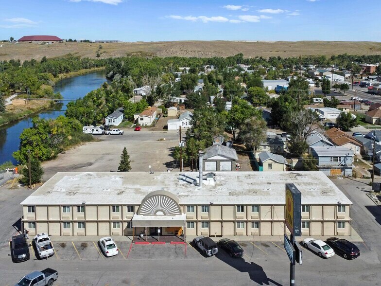 More Photos Of 100 W F St, Casper Hotel For Sale