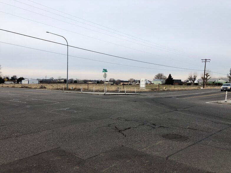 More Photos Of 1606 Road 68, Pasco Land For Sale