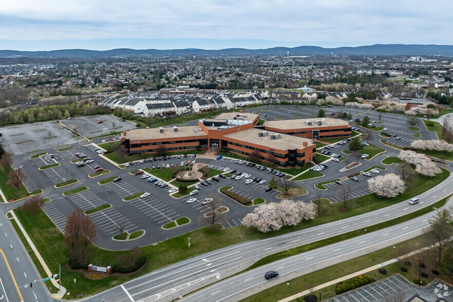 More Photos Of 5280 Corporate Dr, Frederick Office For Lease