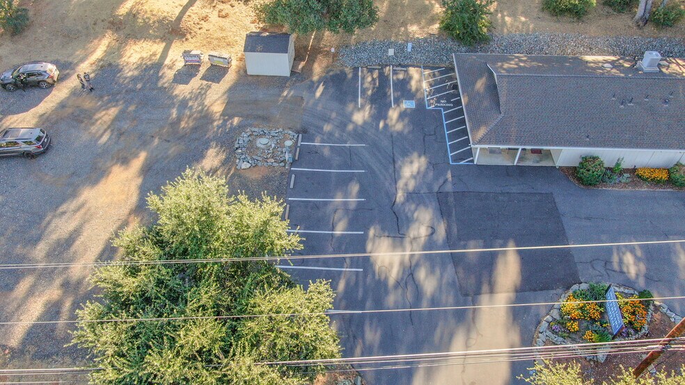 More Photos Of 382 CA-4, Murphys Office For Sale