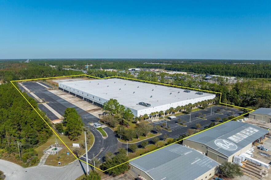 More Photos Of 3660 Deerpark Blvd S, Elkton Distribution For Lease