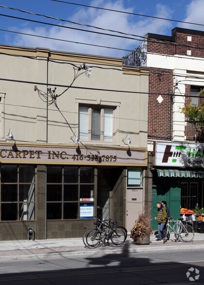 More Photos Of 1560 Queen St W, Toronto Storefront Retail Office For Lease