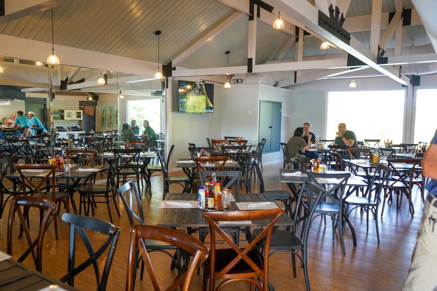 More Photos Of 5948 Highway 1 Byp, Natchitoches Restaurant For Sale