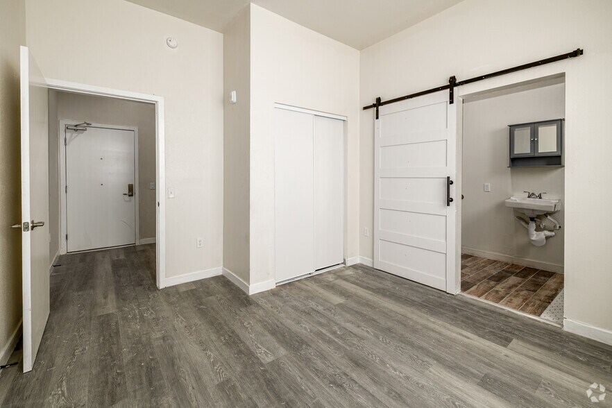 More Photos Of 3217 S Central Ave, Los Angeles Apartments For Sale